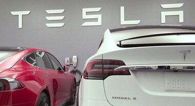 Tesla, ancora problemi: dopo il sistema di guida ora tocca alle cinture di sicurezza. Nhtsa richiama in Usa 817.143 unità di Model 3, Y, S e X
